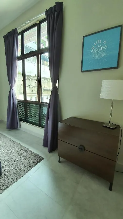 Serene Hillside House Apartment Gelugor Homestay