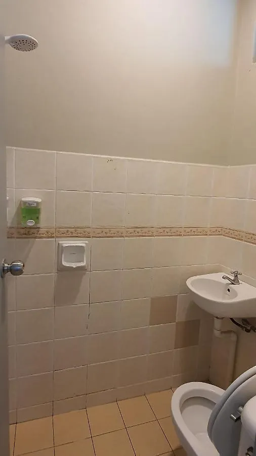 Homestay Serene Hillside House Apartment Gelugor